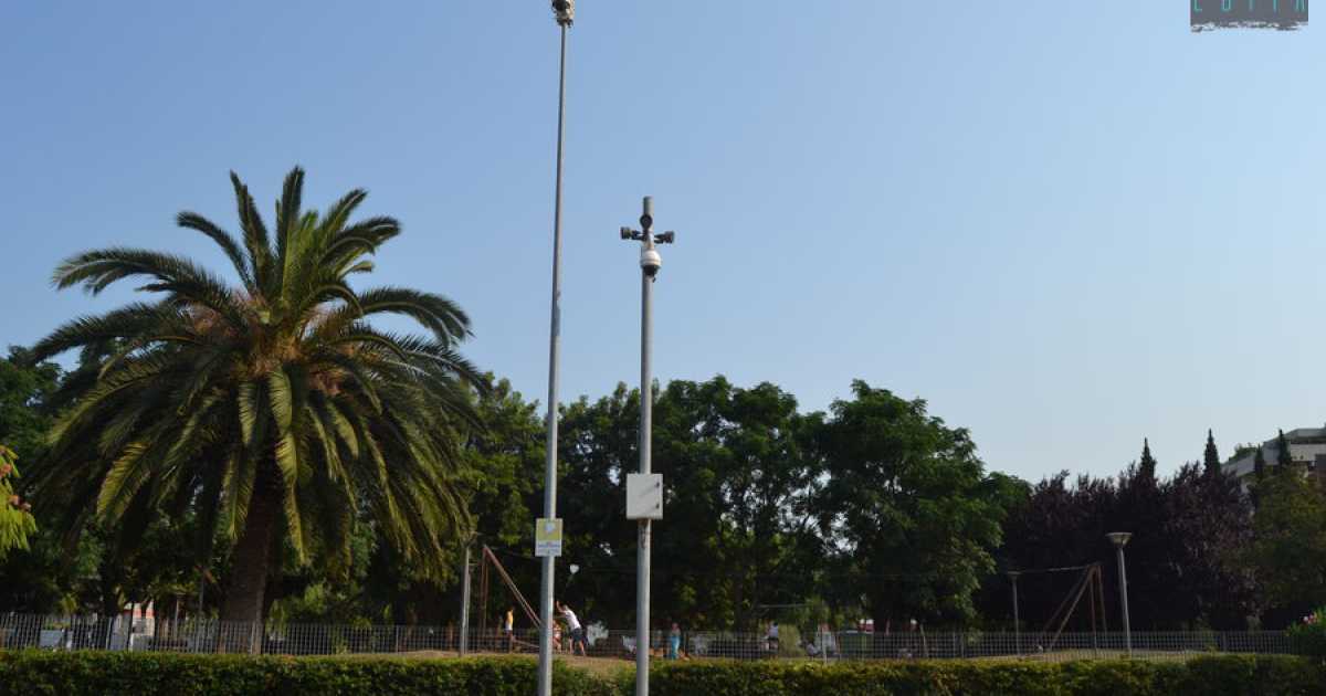 Bari, telecamere segrete ovunque: chi ci spia? Ma a Japigia sono distrutte